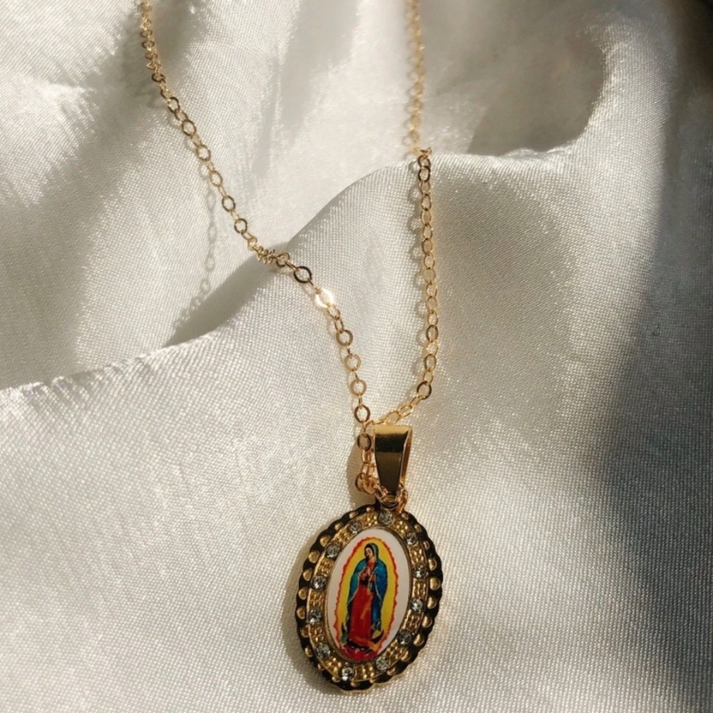 Señorita Necklace